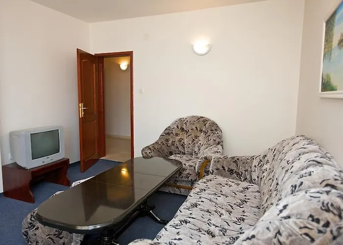 семеен елена палас Ξενοδοχείο