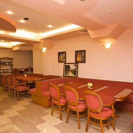 семеен елена палас 2* Nessebar